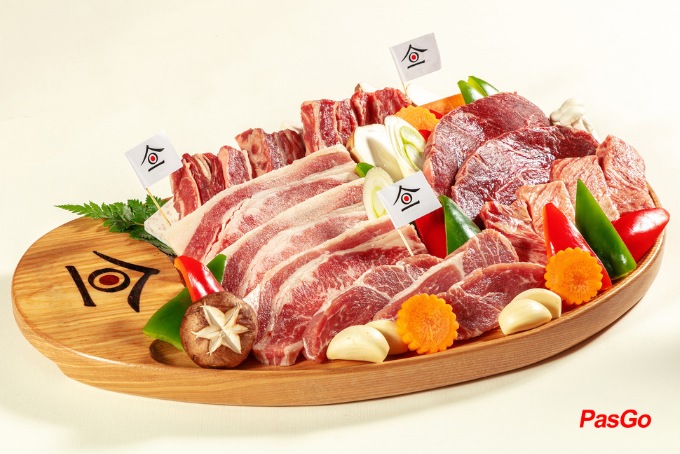 Okita - Hoàng Đạo Thúy-11